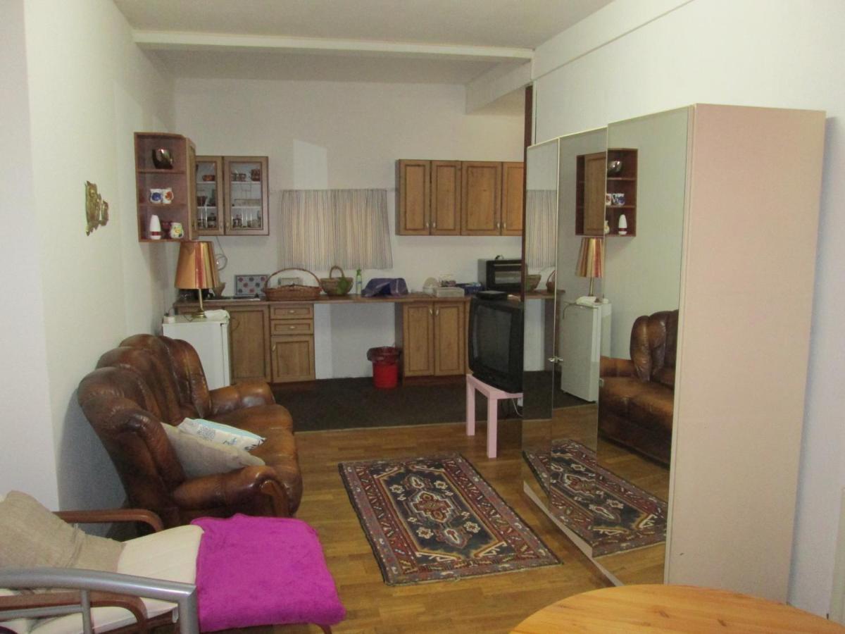 Wewelsfleth Pension Werner Nagel מראה חיצוני תמונה